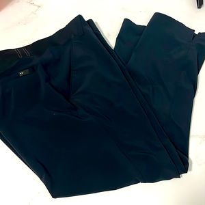 Black/Navy Blue Oakley Golf Pants/Slacks! Size 38x30 -Very sleek & Sexy!! Mint!!